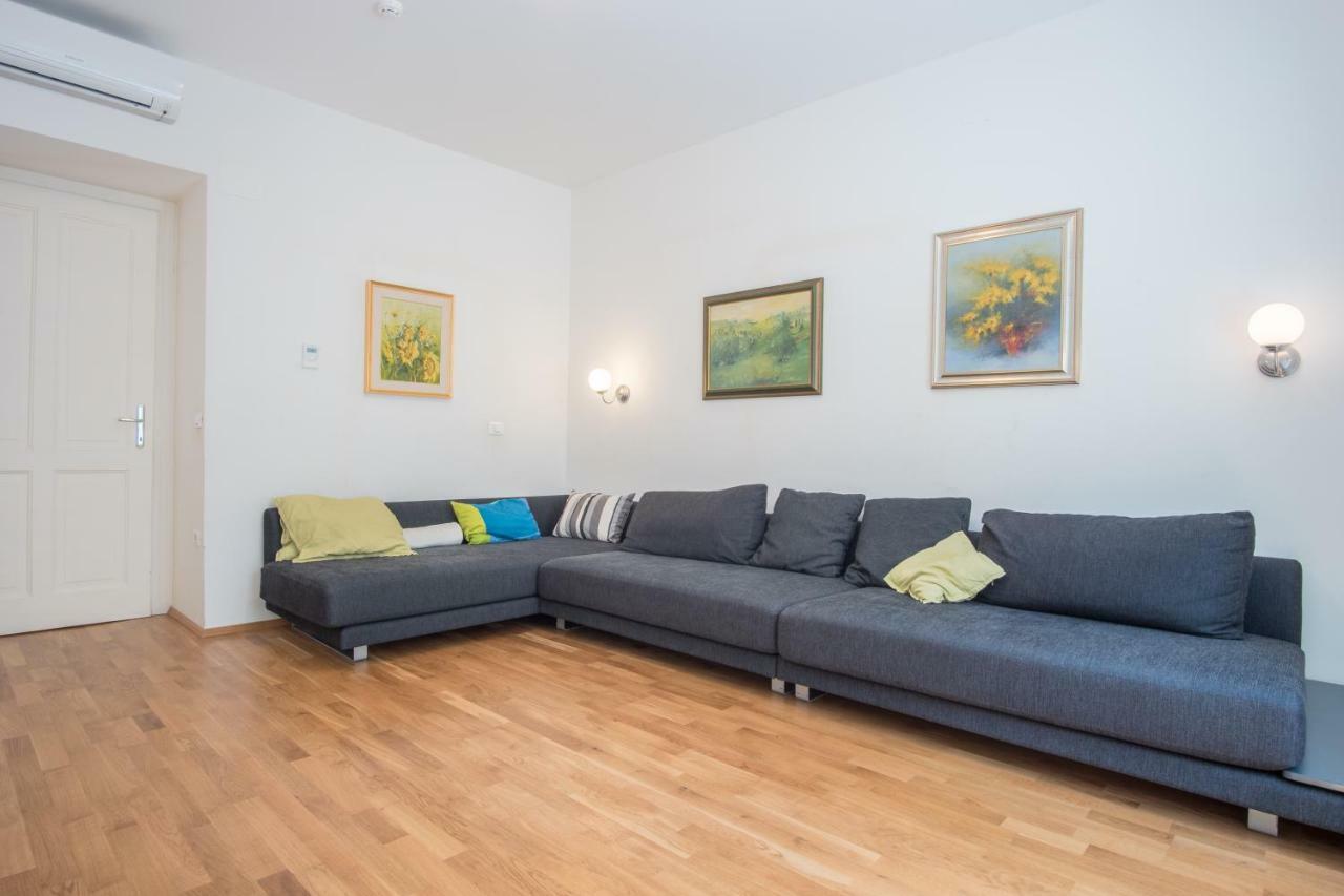Luxury Central Apartment Lublana Zewnętrze zdjęcie